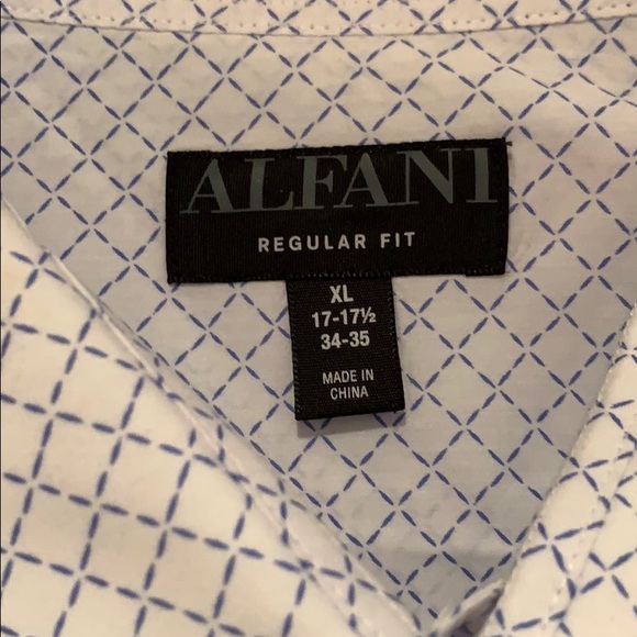 Gently Worn Men’s Dress Shirt - Picture 2 of 4